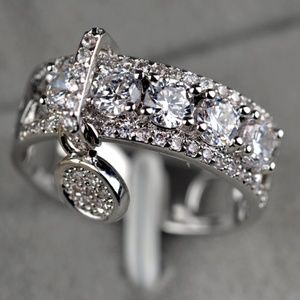 New! Luxury White Zircon Ring Vintage style silver